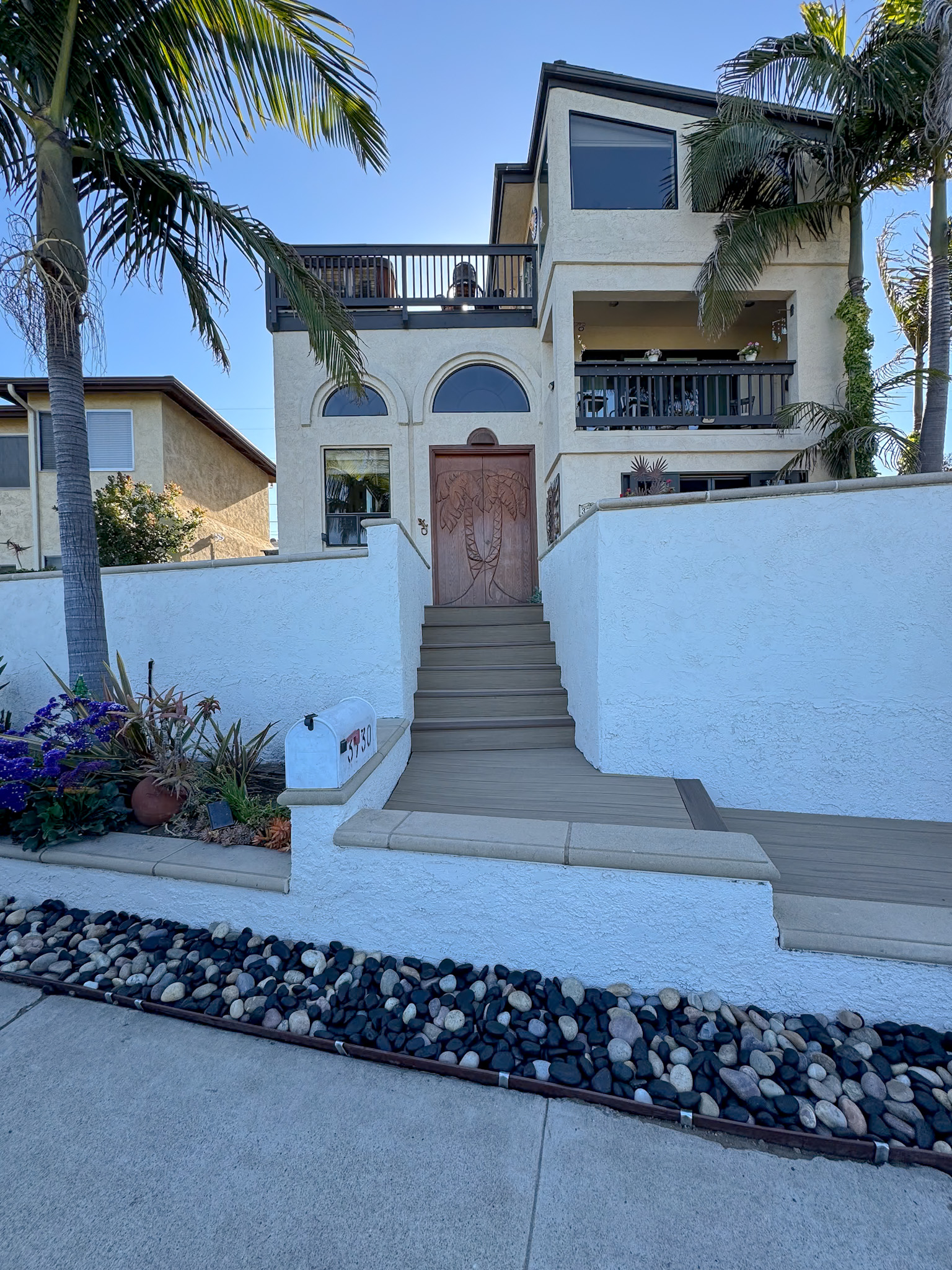 La Jolla Custom Decks