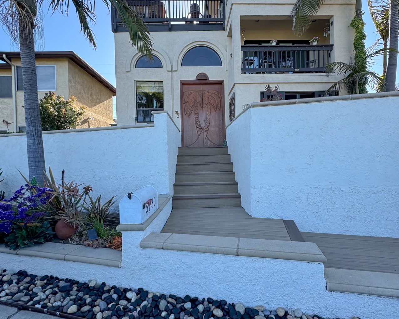 La Jolla Custom Decks
